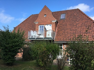 Die Wohnung befindet sich im 1. OG.