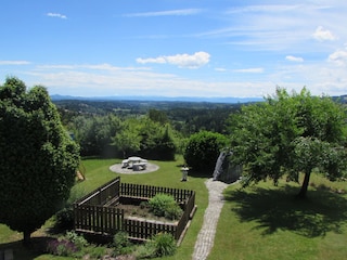 Blick von der Terrasse auf Stainz