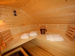 eigene Sauna im Obergeschoss