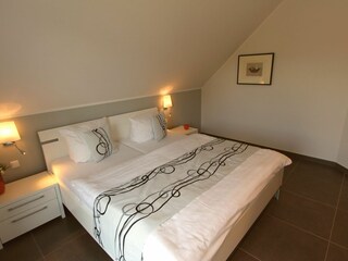 3. Schlafzimmer