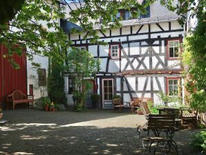 Ferienwohnung SchwalbenSchwarm in de vakwerkboerderij