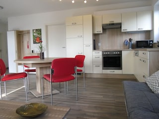 Esszimmer mit Küche