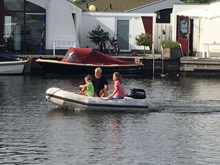 Schlauchboot mit 5PS Motor