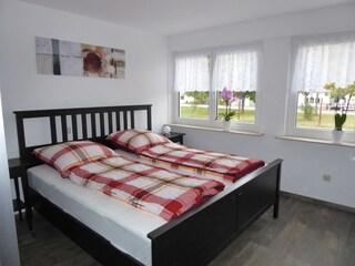 Schlafzimmer 2