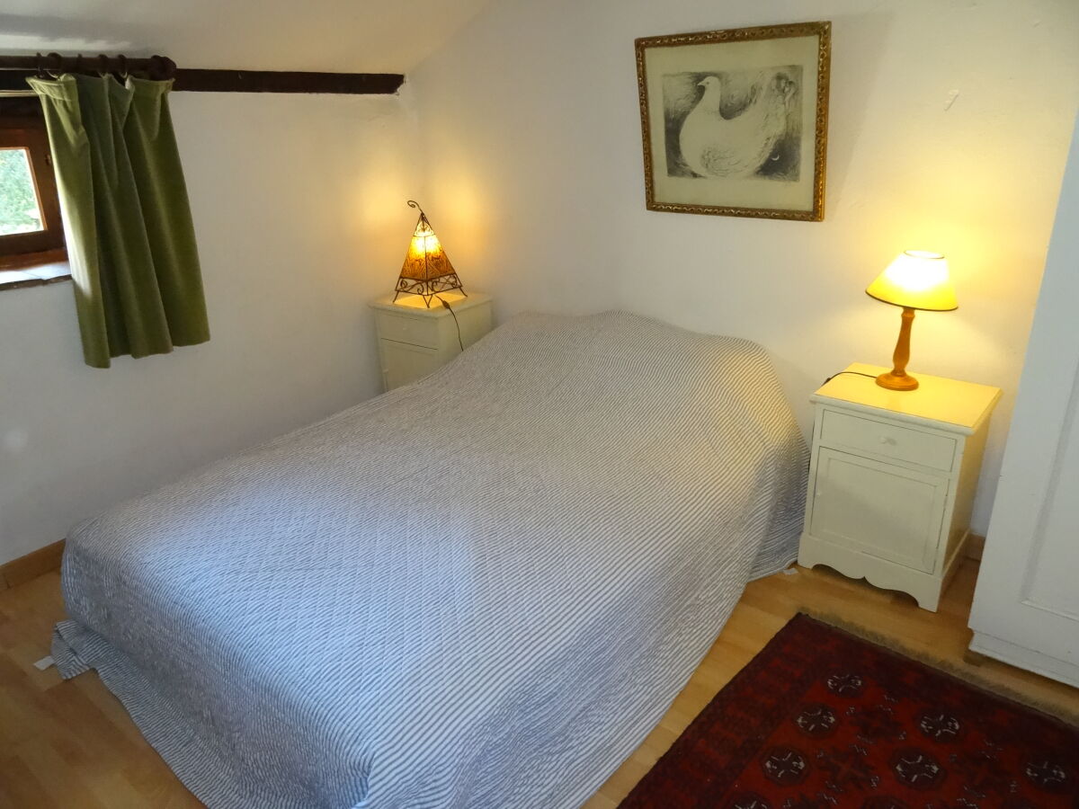 kleines Schlafzimmer oben