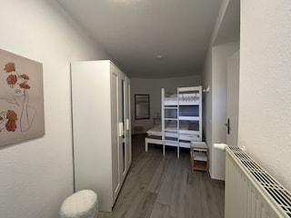 Etagenbettzimmer,Liegefläche 140x 200 und 90x 200cm