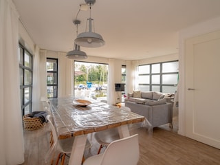 Watervilla's Zuiderhoeve - Nautic Rentals