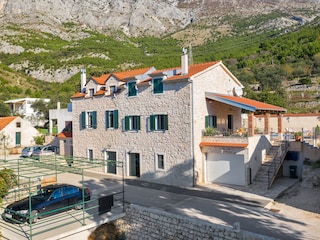 Ferienhaus Mia mit Pool und Meerblick
