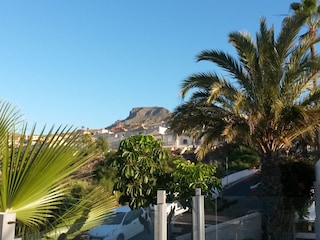 Von der Terrasse, Blick auf den "Roque del Conde"