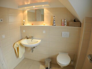 Badezimmer im Obergeschoss