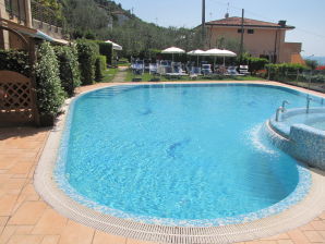 Vakantieappartement Margherita nieuwe Superior appartement aan het meer met zwembad - Brenzone sul Garda - image1