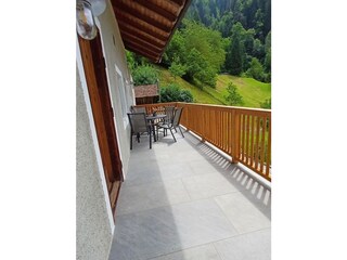 Sehr geräumiger Balkon