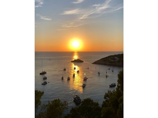 Sonnenuntergang in der Cala de Hort am Es Vedra