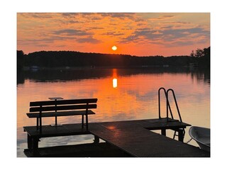 Sonnenaufgang am Steg