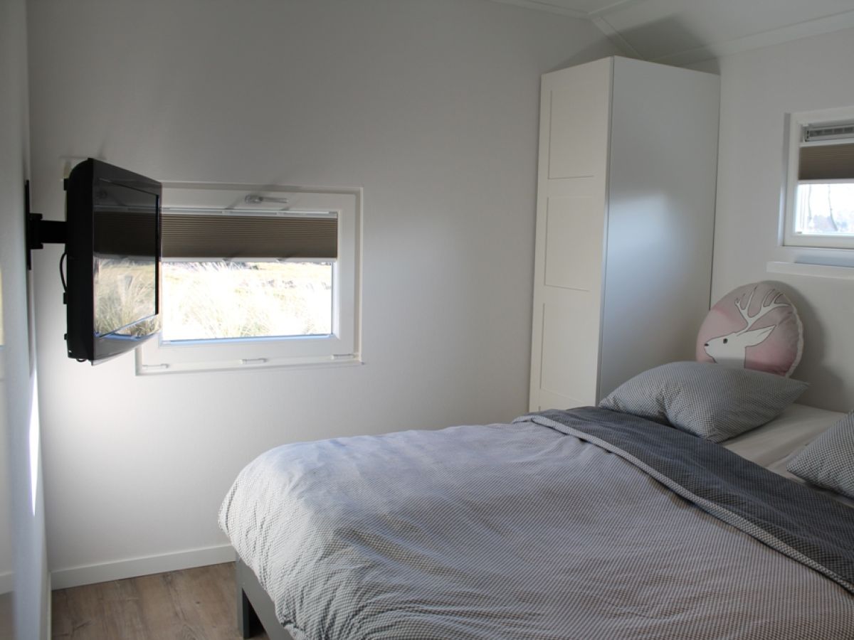 Ferienwohnung Chalet Duindoorn, Burgh-Haamstede, Firma Chalet Duindoorn