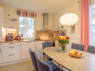 Küche und Essbereich