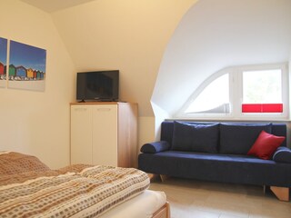 Schlafzimmer 2 ebenfalls mit Ausziehcouch