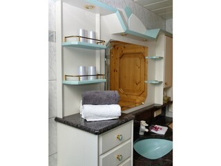 Washbasin