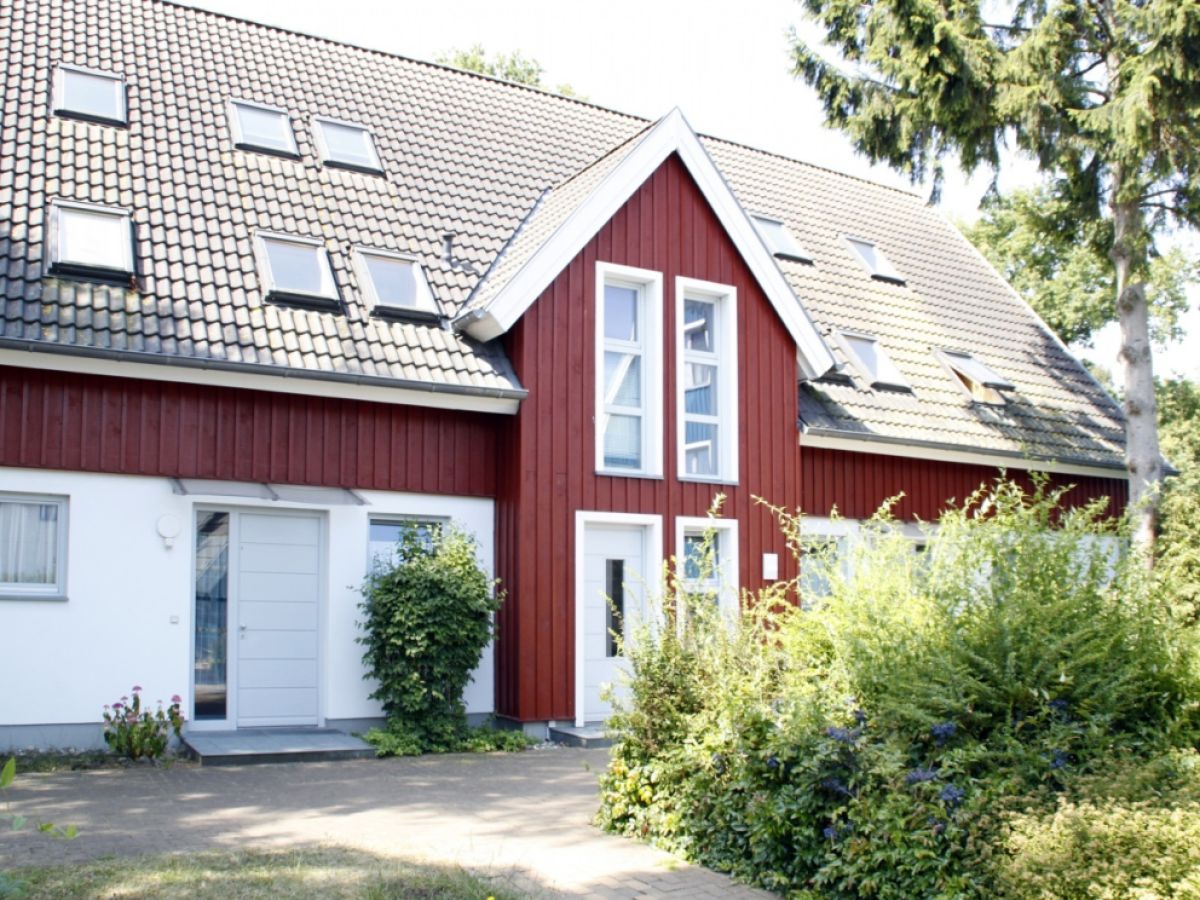 Ferienwohnung Haus am Deich Mühle 1 OG 60m², Prerow, Firma