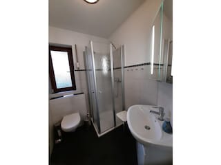 Ferienwohnung Warwerort Badezimmer 15