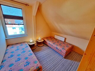 2. Schlafzimmer mit 2 Einzelbetten
