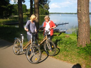 Radtouren entlang der Seen