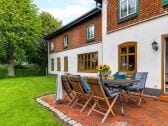 Landhaus Hohe Luft - Terrasse mit Garten