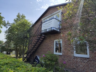 Aufgang zur FeWo Hafen 10