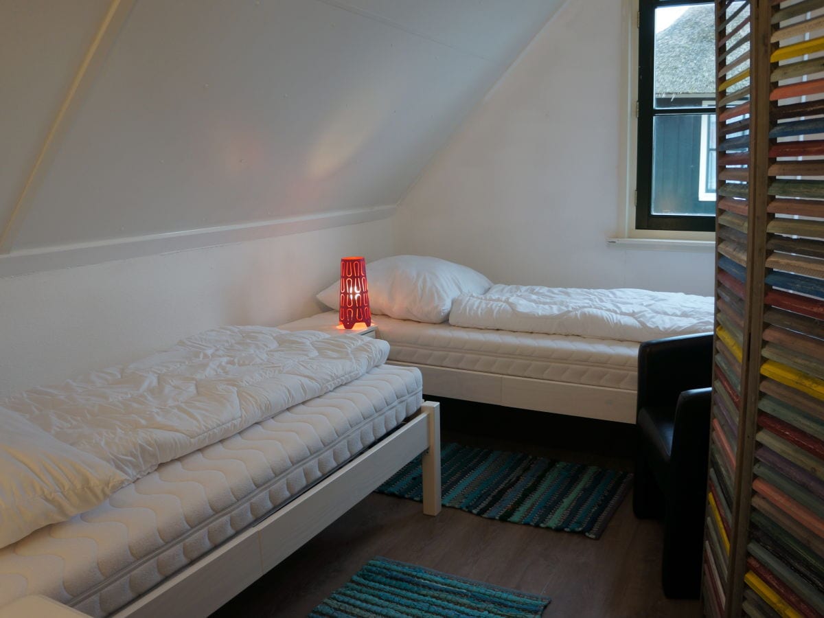 Schlafzimmer Kinder oben