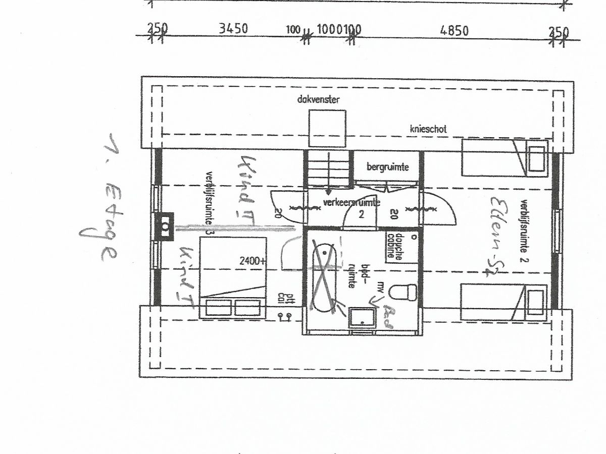 Grundriss oben (Umbauten eingezeichnet)