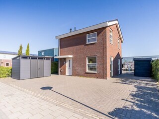 Marinapark Oude-Tonge - Nautic Rentals