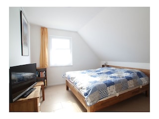 3. Schlafzimmer mit Doppelbett