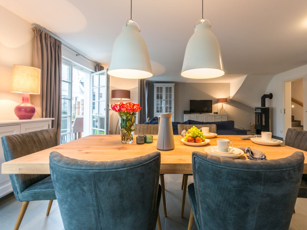 Ferienhaus Dünenhaus, Wustrow, Firma Ferienhaus DÜNENHAUS - Familie