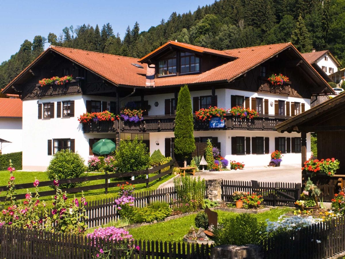 Ferienwohnung Keller - Seeblick, Hopfen Am See, Frau Beate Keller