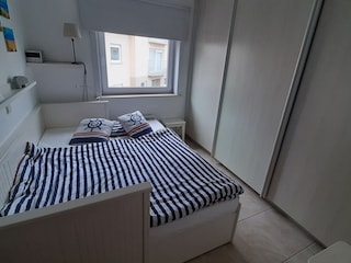 Größeres Schlafzimmer