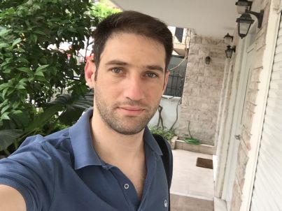 Firma Houdis Houses - Herr Ioannis Chountis