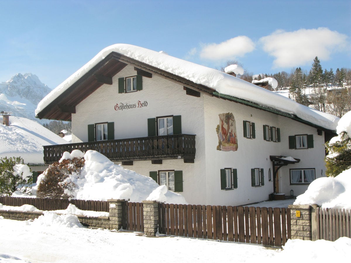 unser Haus im Winter