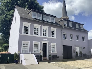 Unser Zweifamilienhaus
