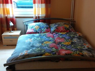Schlafzimmer 2