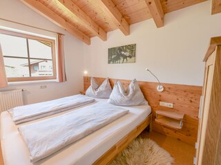 Schlafzimmer 3