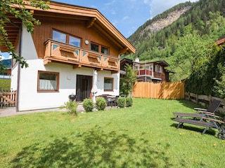 eingezäunter Garten