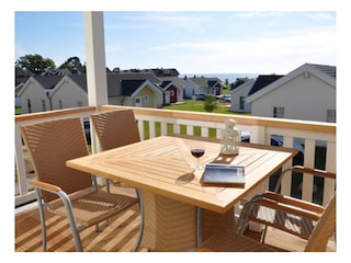 Balkon mit Blick zum Meer