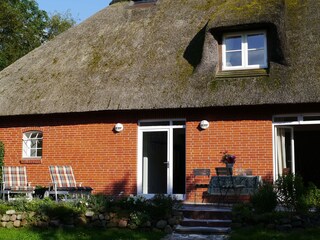 Ferienwohnung - Eingang und Terrasse