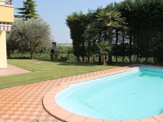 Pool and barbecue