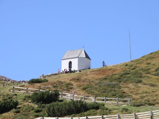 Toten Kirchlein auf der Villandrer Alm