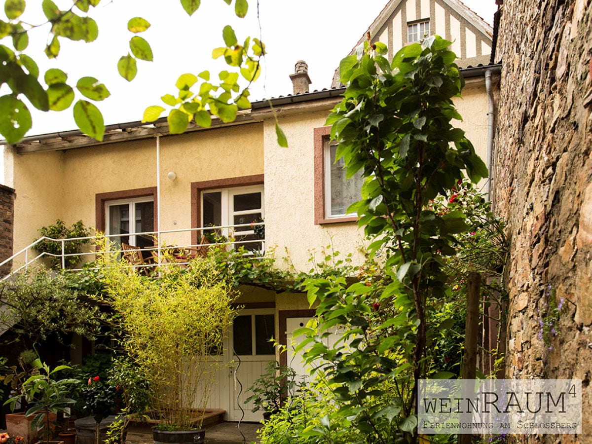 Unsere weinRAUM4 Ferienwohnung im ruhigen Hinterhaus