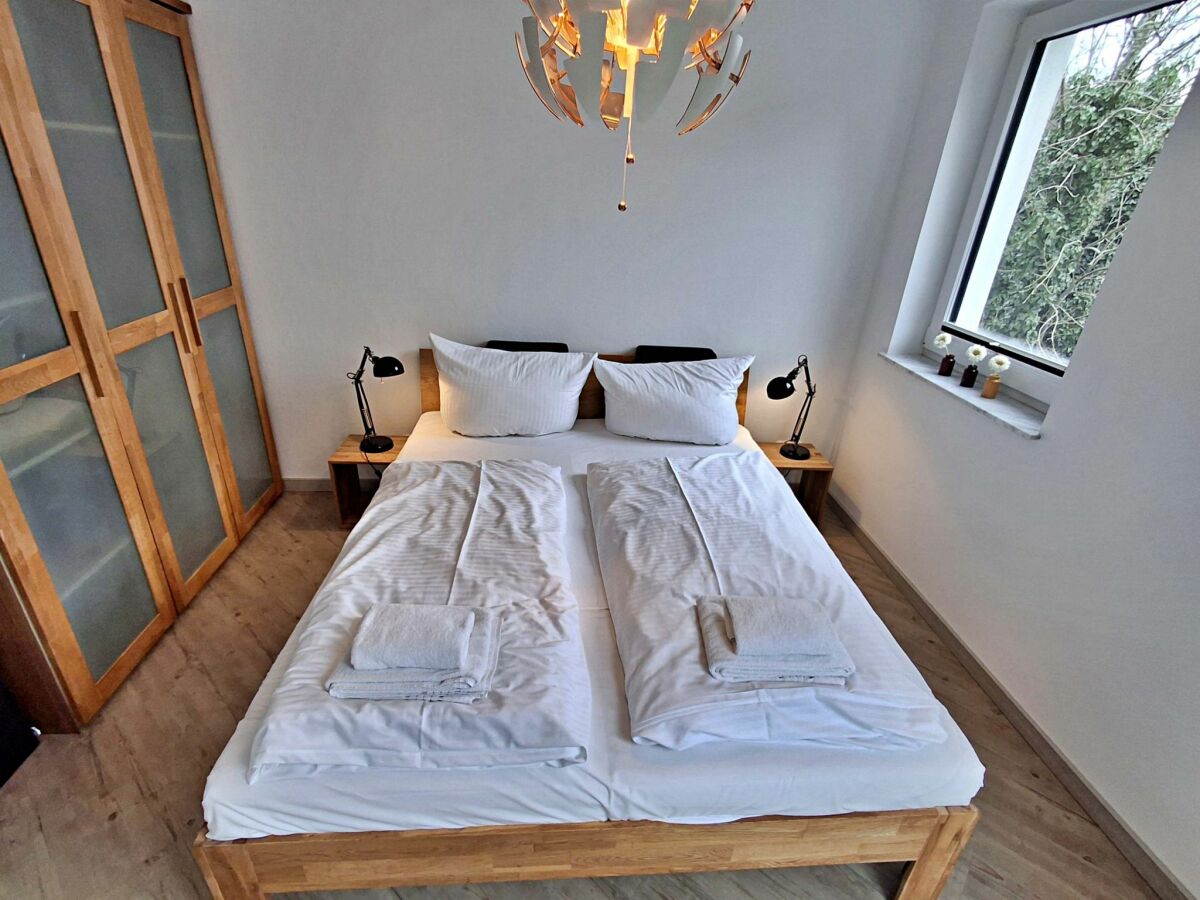 1. Schlafzimmer