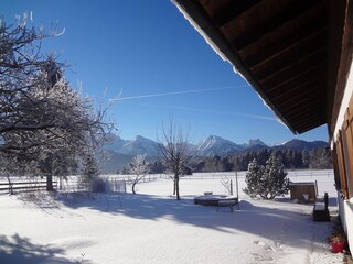 Garten mit Bergblick