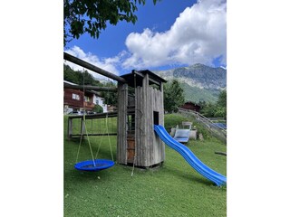 Großer Spielplatz für klein und groß