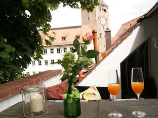 Dachterrasse - Blick auf Schmalzturm